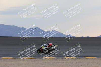 media/Dec-03-2022-CVMA (Sat) [[a3451eb8a4]]/Race 10 Amateur Supersport Open/